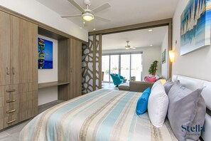 Departamento de luna de miel, 1 cama King size, balcón | 1 habitación, decoración personalizada, muebles diferentes y escritorio 