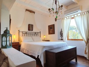2 quartos, Wi-Fi de cortesia, roupa de cama