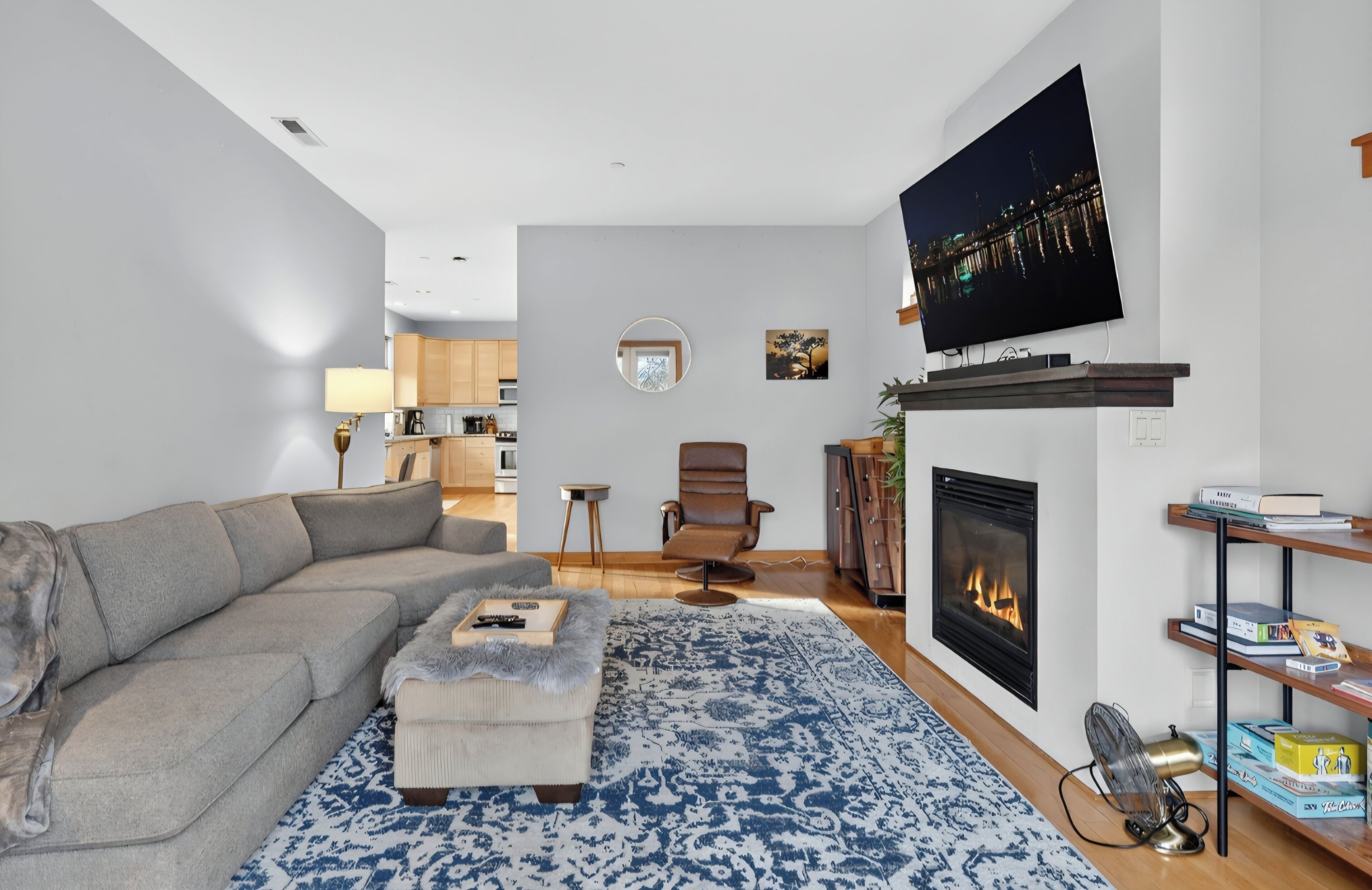 TV connectée, cheminée