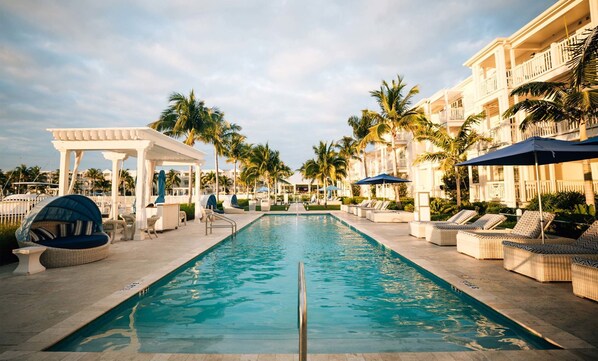 Outdoor pool, a heated pool