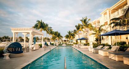 3 bedroom 2 bath Ocean front condo on marina with opt boat slip.