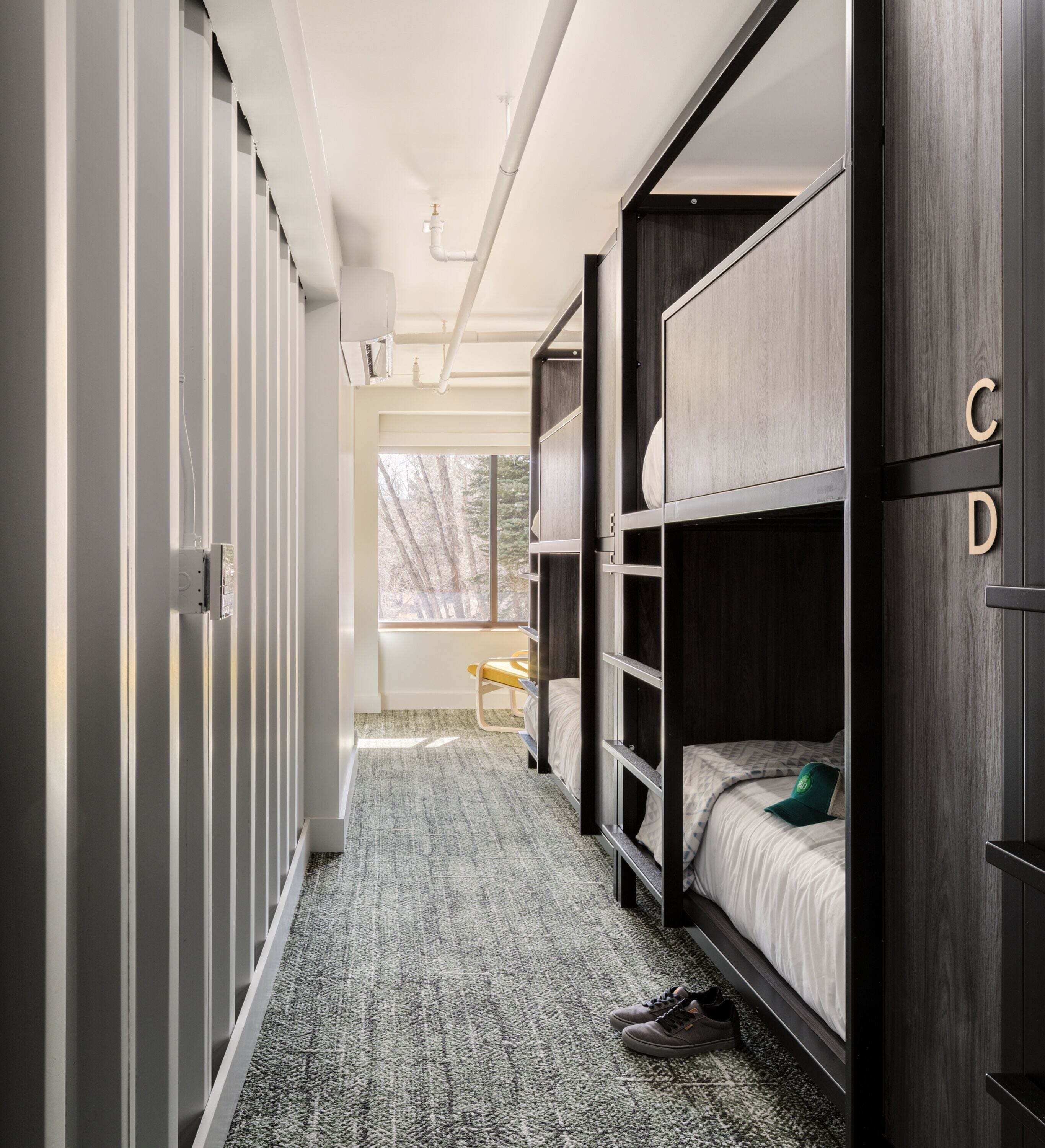 Premium bedding, iron/ironing board, free WiFi, bed sheets