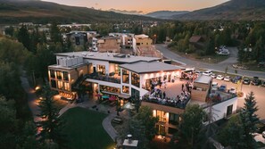 Exterior - The Block Hotel & Commons (Silverthorne)
