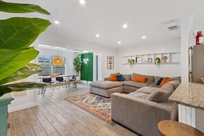 Smart TV, books - Uniquely designed 4 bedroom home, sleeps 9, in-ground pool!  (Seminole)