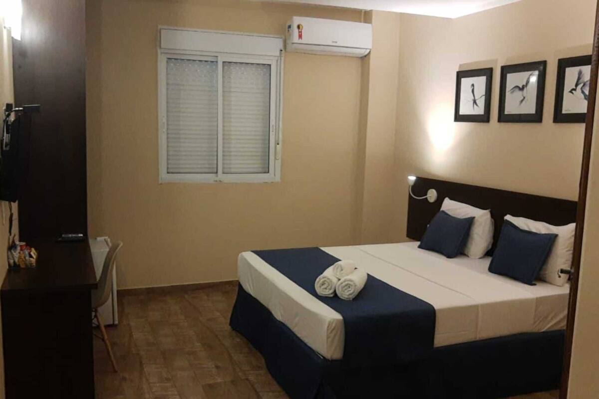 1 chambre, minibar, espace de travail pour ordinateur portable