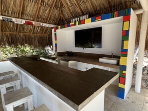 Bar (in der Unterkunft)