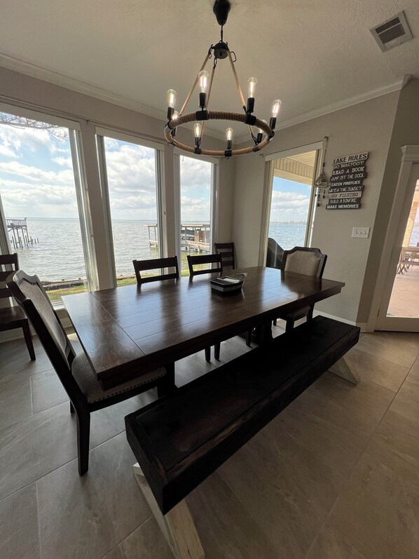 Dining - Lake front property on 3 acres offering privacy and never ending views. (Livingston)