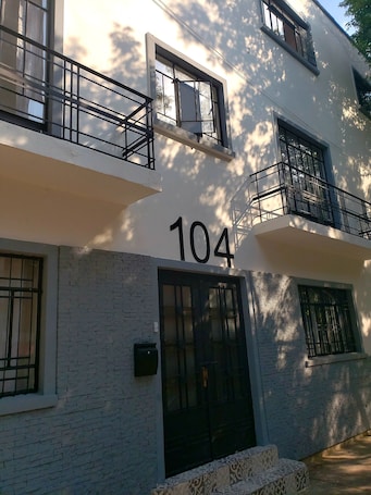 Fachada de la propiedad