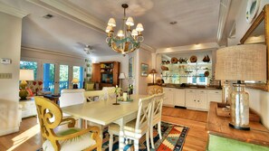 別墅, 3 間臥室 | 私人廚房 | 烤箱、鍋具/餐盤/廚房用品