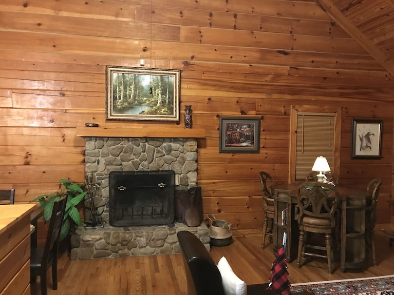Riverfront Cabin In Horse Country - Tryon, NC