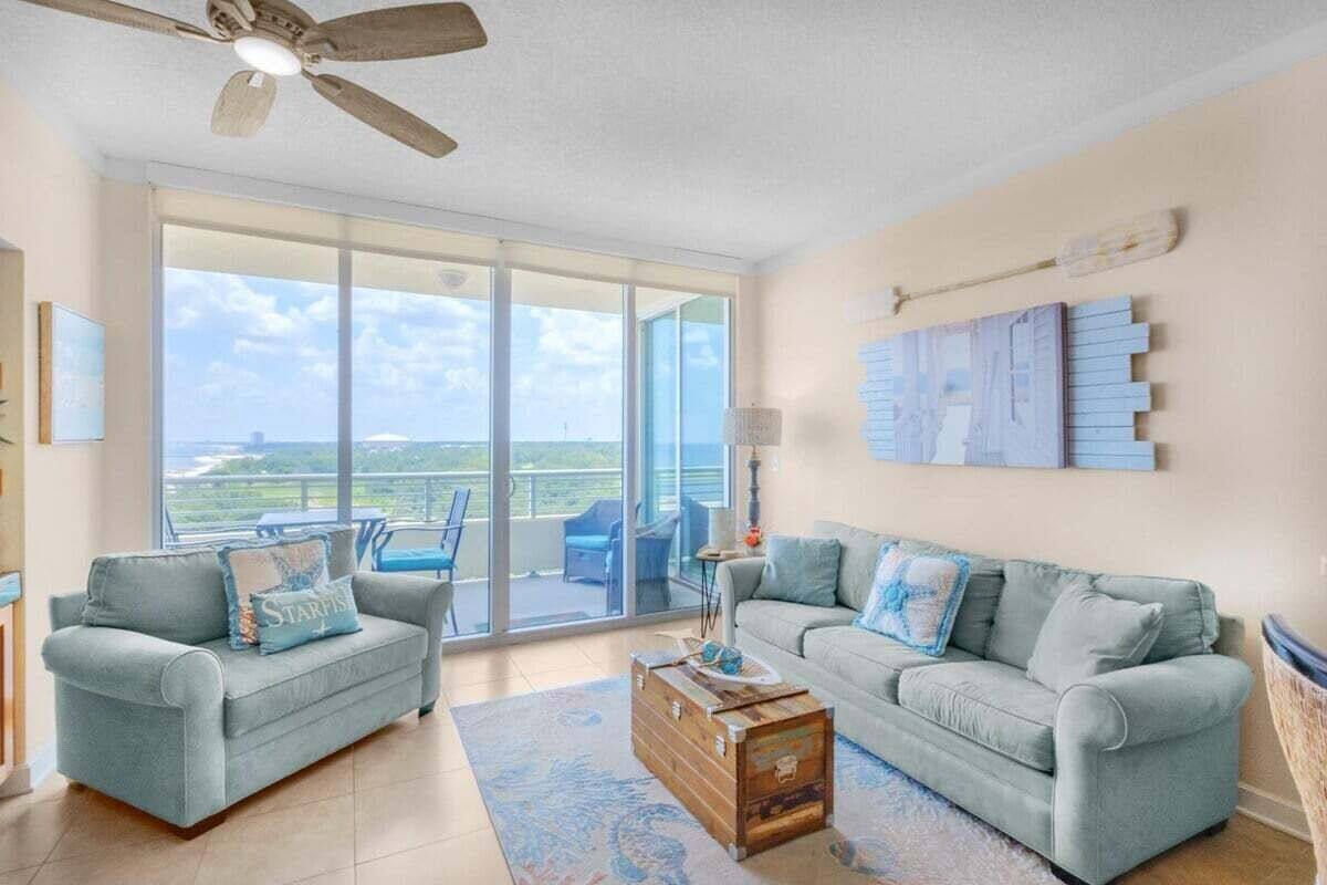 Condo, Multiple Beds, Balcony, Ocean View (Ocean Club Unit 0801) | Living area