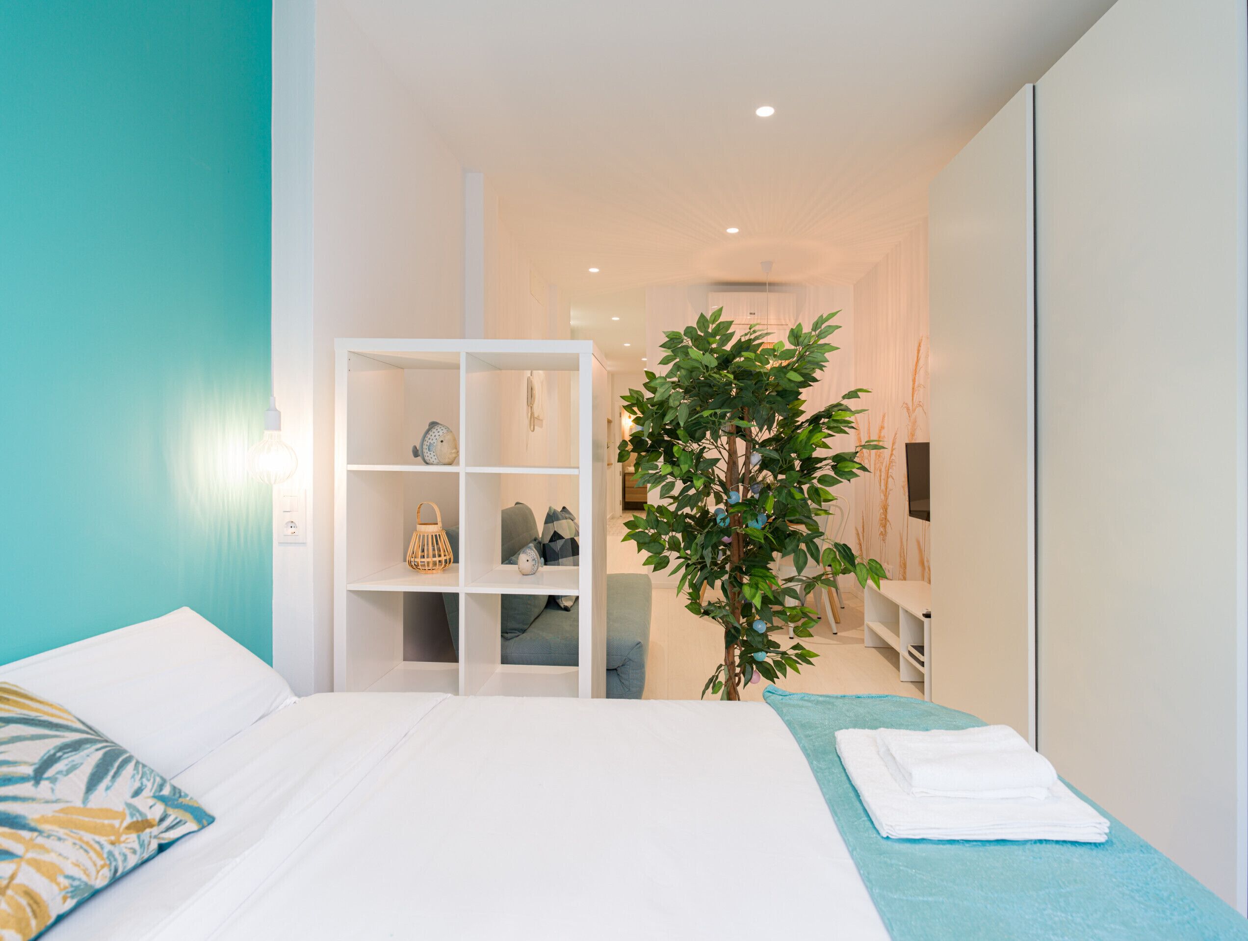 1 dormitorio, tabla de planchar con plancha, cuna de viaje y wifi gratis