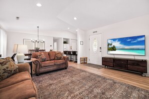 Smart TV, offices