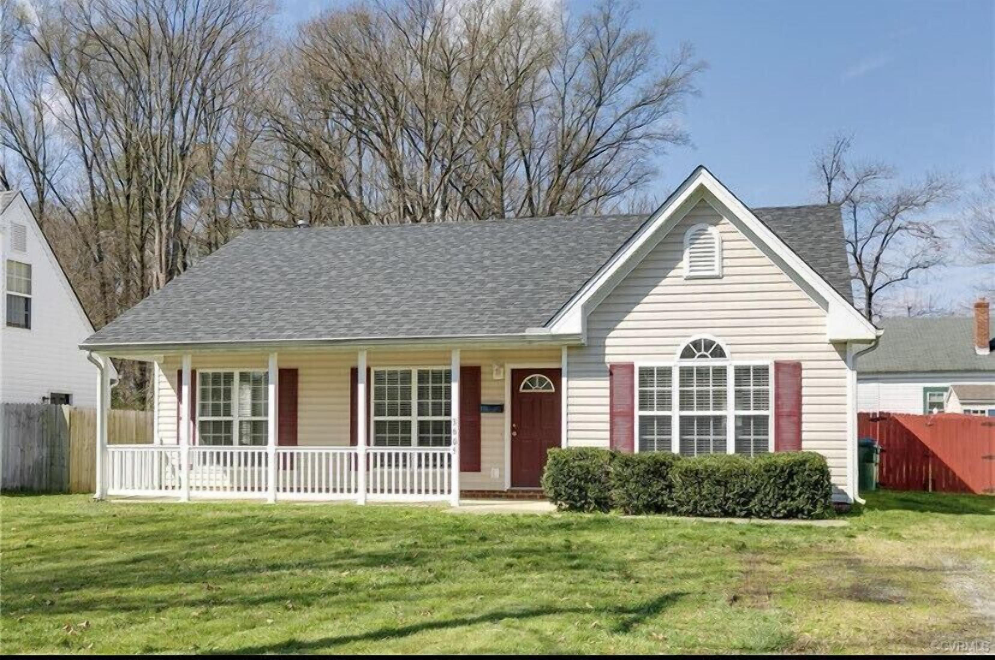 BEAUTIFUL Home in SW Richmond<br>3 BED 2 FULL BATH<br>