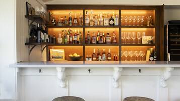Wine bar