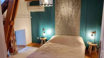 2 bedrooms