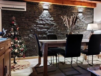 T3 Duplex apartment for cures and vacations, Centre ville Allée d'Ethigny
