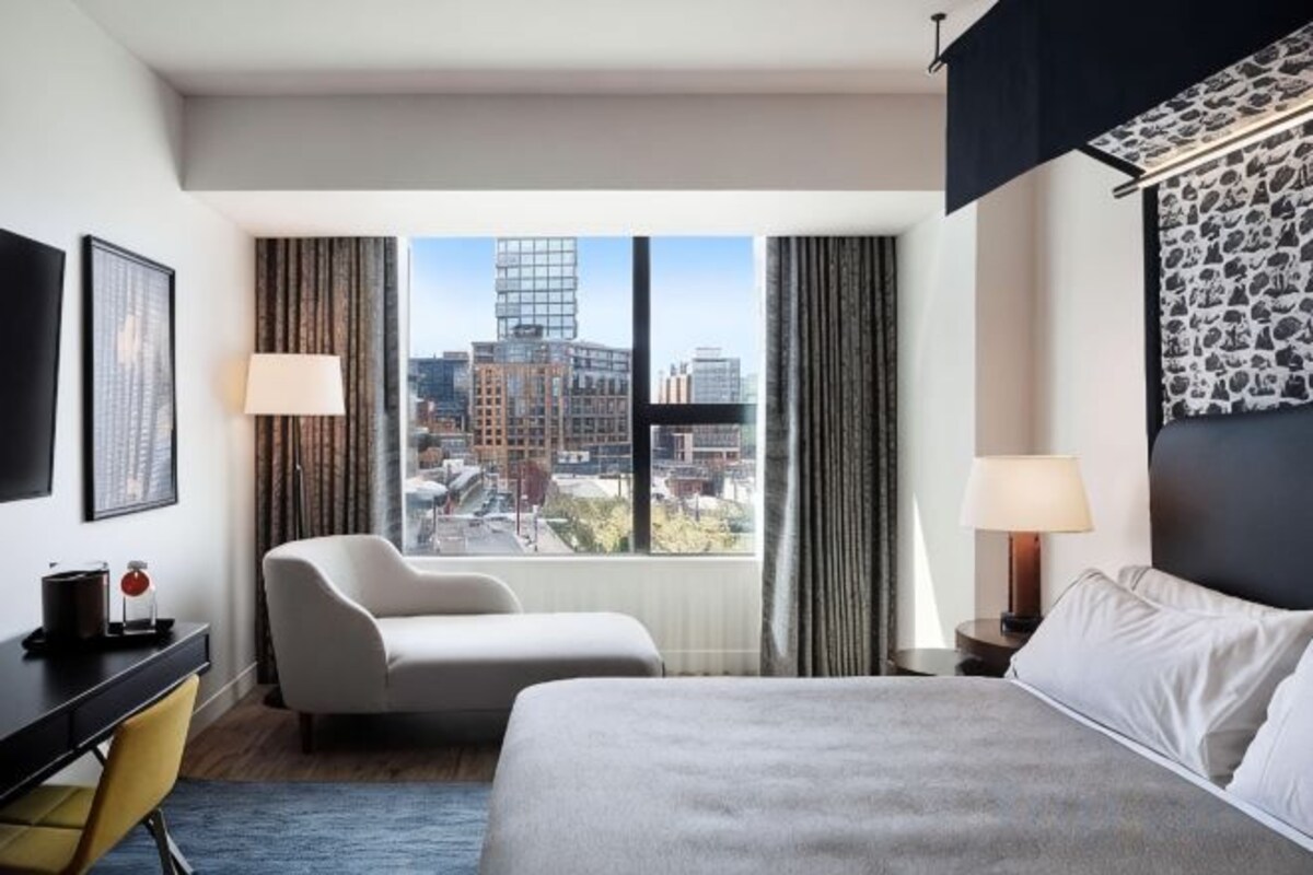 King Room With City View