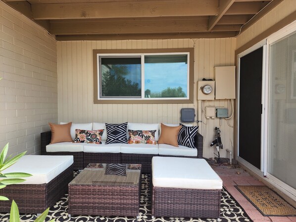 Property grounds - Desert Retreat 🏜 Your Home Away From Home (Green Valley)