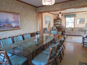 Dining - Boat Dock, 3 Kayaks, No Stairs to Enter, Beach parking, Park 10 Cars (Bethany Beach)