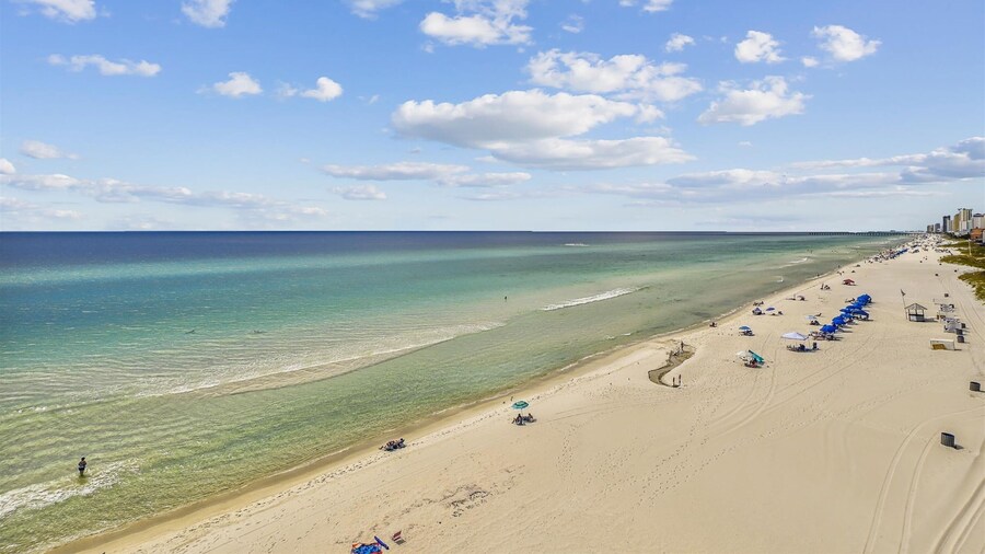 Fontainebleau Terrace by Book That Condo
