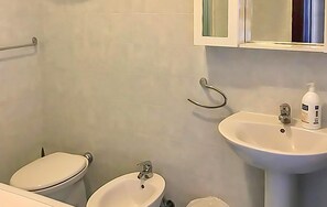 Shower - Beautiful apartment in Pizzo with WiFi (Pizzo)