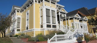 Bell Cottage at Carter House Inns