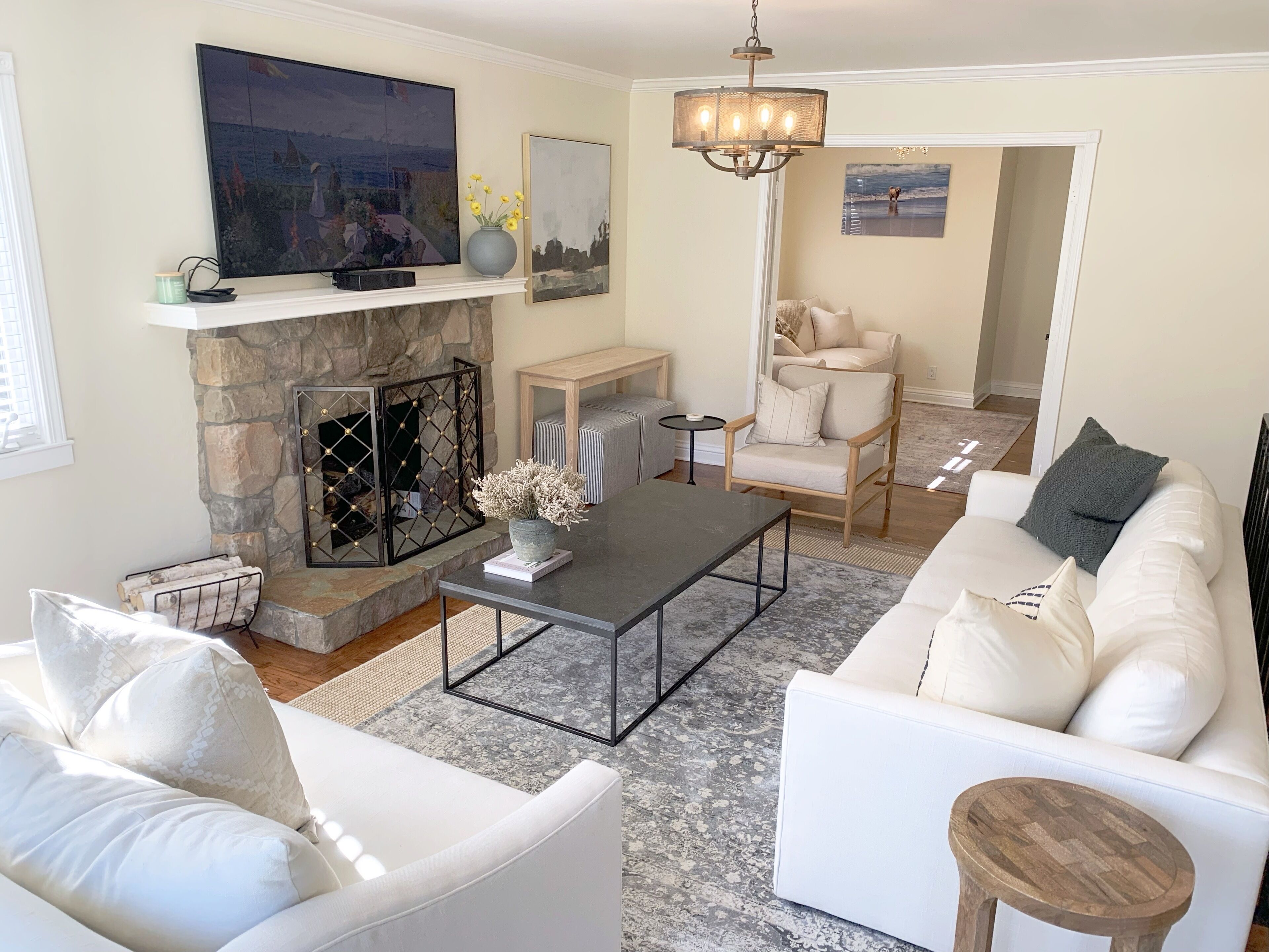 Make this your Carmel-by-the-Sea Hideaway