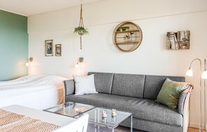 Free WiFi - Awesome apartment in Allinge (Allinge)