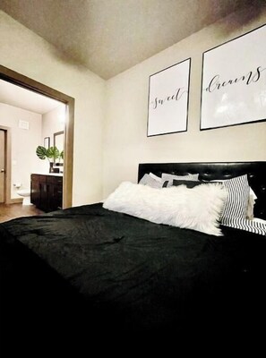 1 bedroom, iron/ironing board, free WiFi, bed sheets