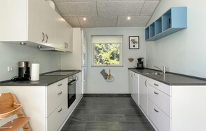 Kühlschrank, Geschirrspüler