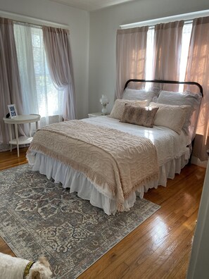 4 Schlafzimmer, Schreibtisch, kostenloses WLAN, Bettwäsche