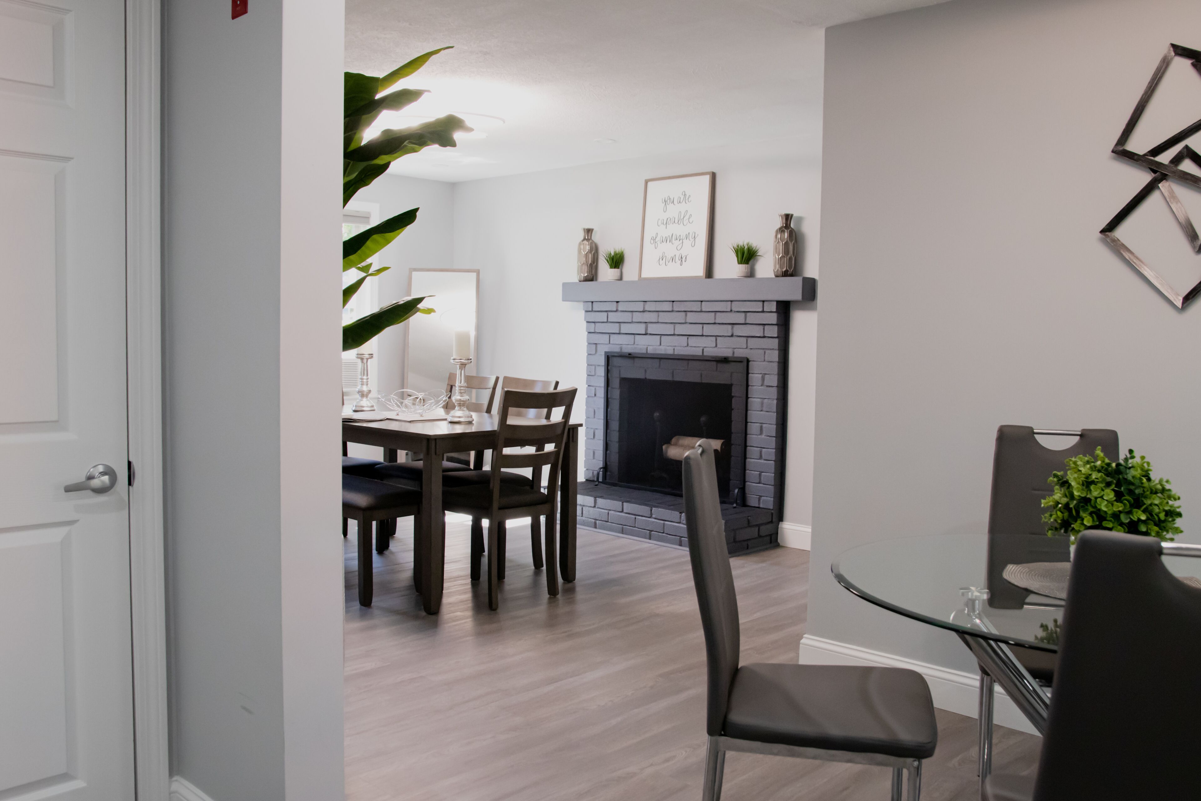 ♦ Luxury Home ♦ 6BD4BA, Fast Wifi, Laundry, 3 Offices, Near Boston