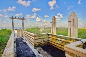 Property grounds - Washed A'Shore! Beach Chair Service is Included! (Panama City Beach)