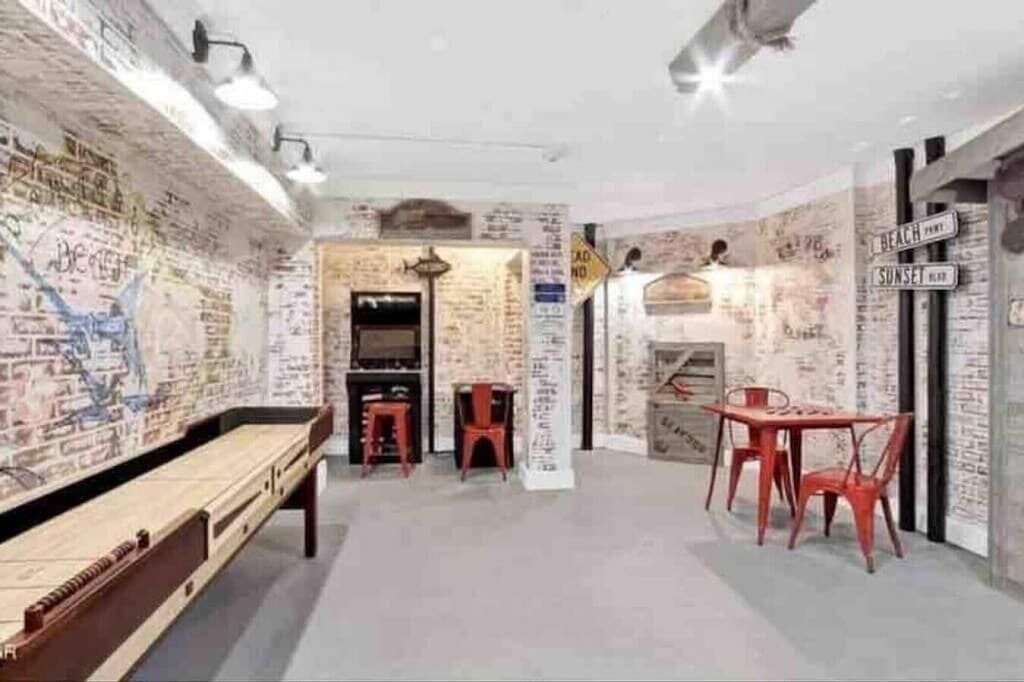 Game room