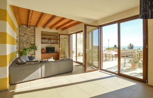 Stunning apartment in Porto Empedocle