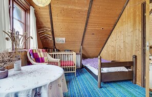 3 Schlafzimmer, Reisekinderbett, kostenloses WLAN