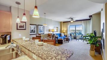 Apartment, 1 King Bed with Sofa bed, Balcony, Ocean View (831) | Private kitchen | Coffee/tea maker