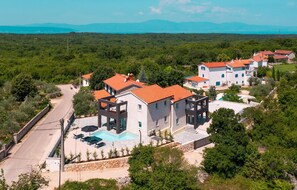 Exterior - Luxurious home in Sveti Ivan Dobrinjski (Sveti Ivan Dobrinjski)
