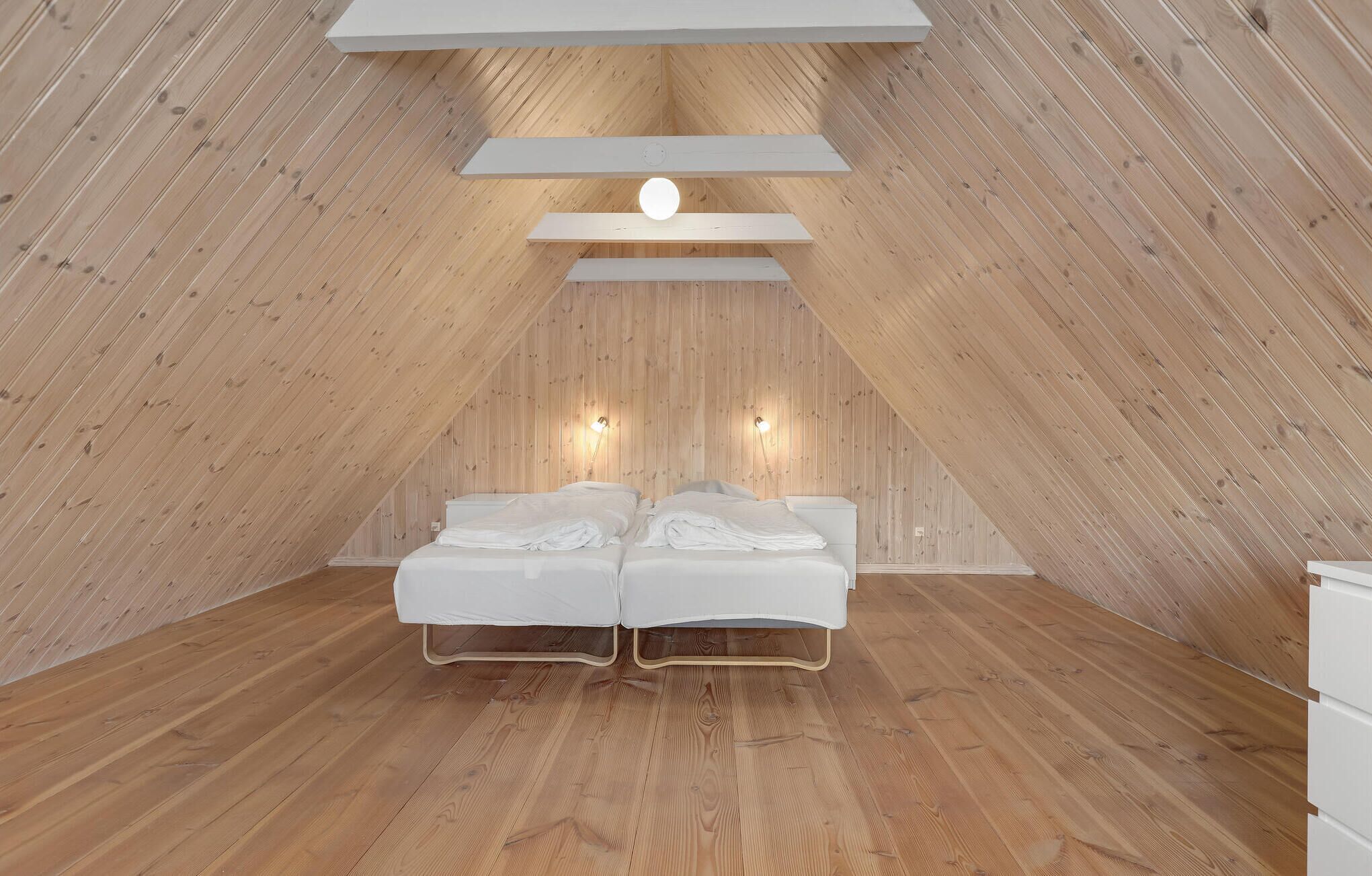 1 soverom, reiseseng for barn og wi-fi (inkludert)