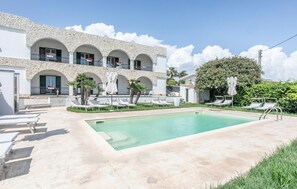 Outdoor pool - 2 bedroom lovely apartment in Cava D'Aliga (Cava D'Aliga)