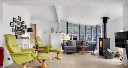 Stunning home in Glesborg with WiFi