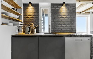 Interior - Nice home in Allinge with kitchen (Allinge)