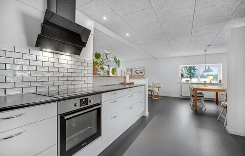 Cozy home in Silkeborg with kitchen