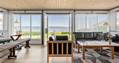 Lovely home in Fredericia with WiFi