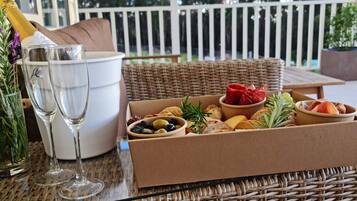 Deluxe Room | Balcony