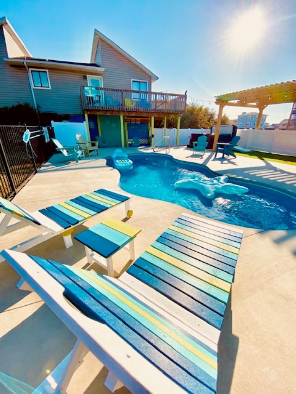 Outdoor pool, a heated pool