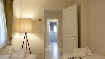 2 Schlafzimmer, Bügeleisen/Bügelbrett, Reisekinderbett, kostenloses WLAN