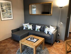 Fernseher, Stereoanlage