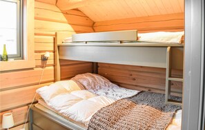 5 bedrooms, free WiFi